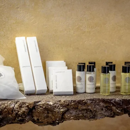 Geminos Complex Vila