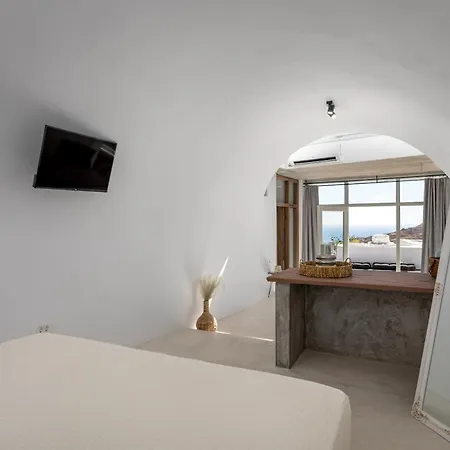 Geminos Complex Villa *