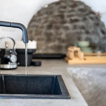 Geminos Complex Vila Kamári