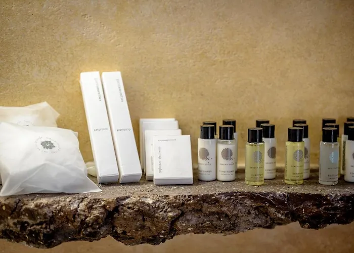 Geminos Complex Vila