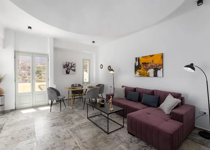 Geminos Complex Villa *