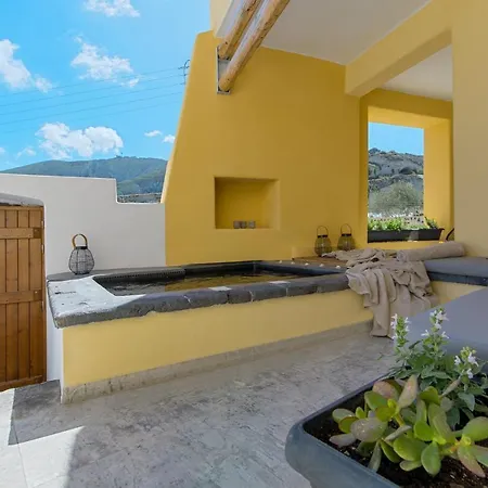 Villa Geminos Complex *