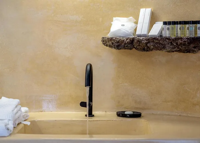 Geminos Complex Villa